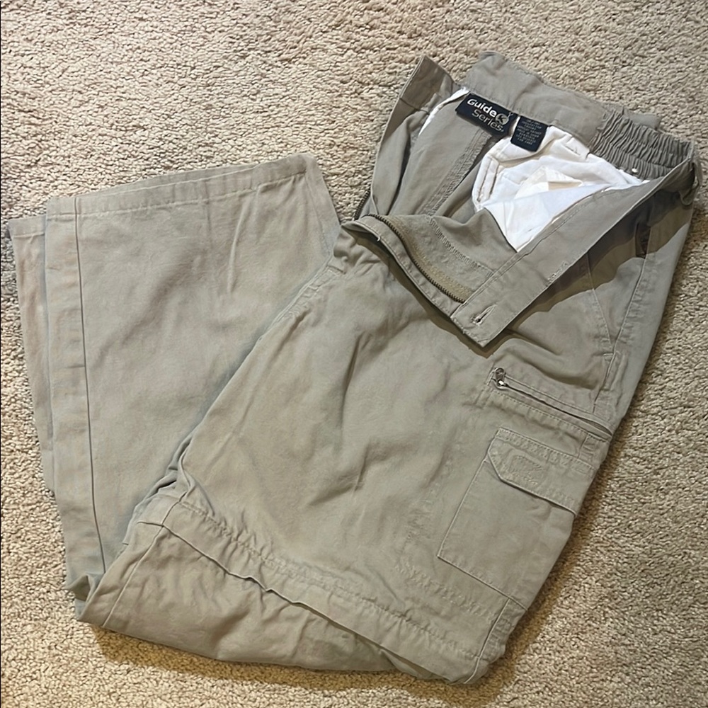 Guide Series Khaki Cargo Pants EUC